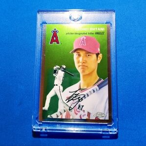 Shohei Ohtani #200 Topps Chrome Green Refractor Card 2023